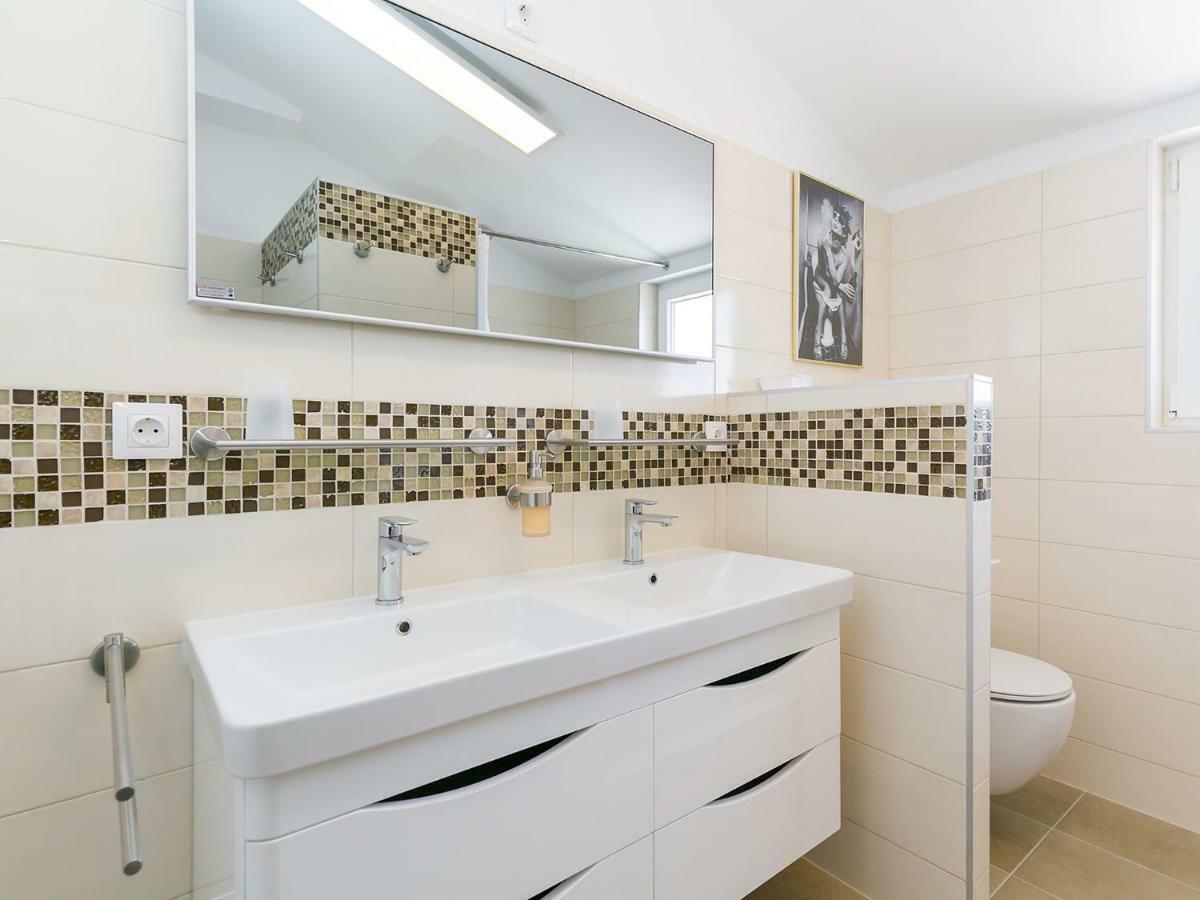 Nada Apartment Porec Luaran gambar